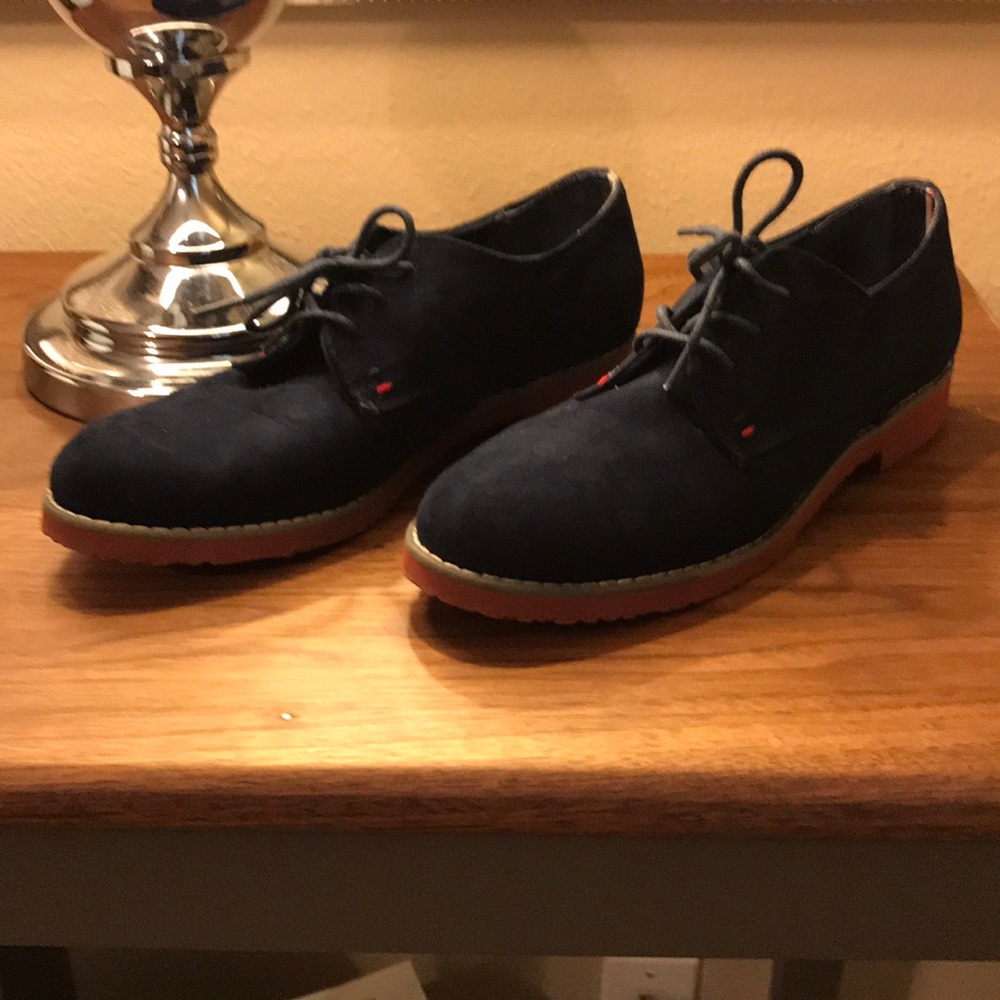 Tommy Hilfiger Blue Suede Loafers Size 7